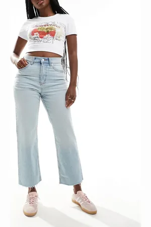 ASOS Cropped comfort stretch straight leg jean in tinted bleach wash