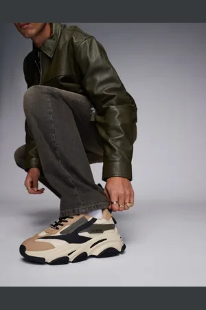 Steve Madden Possess Trainer in Khaki