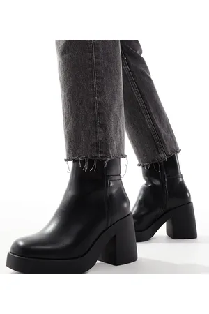 SEQWL Platform boots in
