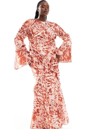 ASOS ASOS DESIGN Curve long sleeve ruffle maxi in satin and chiffon mix in red animal print