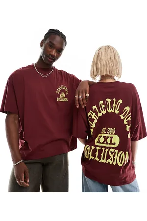 COLLUSION Unisex graphic t-shirt in burgundy