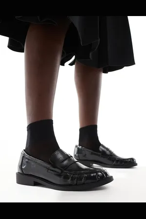 Stradivarius Loafer in