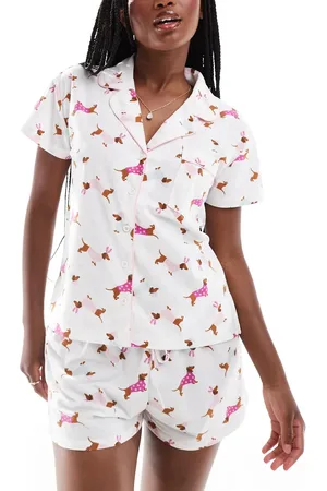 Boux Avenue Fleece short sleeve & short pjs in a bag in dog print