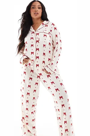 Chelsea Peers Exclusive Curve poly Exclusive red bow print in cream
