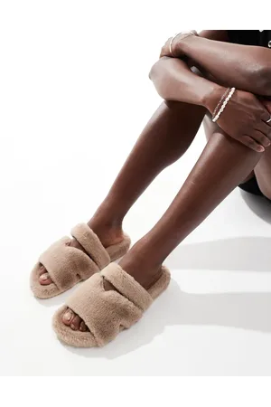 New Look Double strap slipper in camel