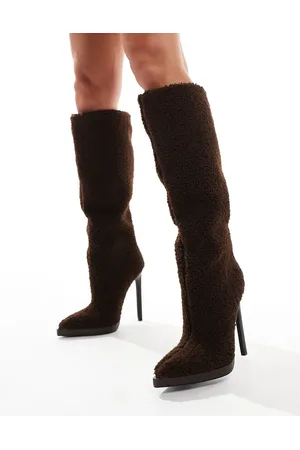 Simmi London Simmi London Laylani Teddy Knee boot in Chocolate