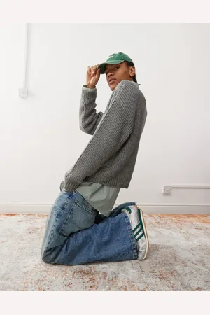 COLLUSION Oversized v neck jumper in