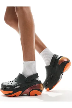 Crocs Bubble crush reflector clog in kelp