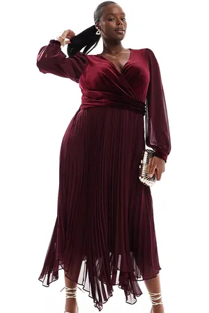 Forever New Velvet twist bodice pleated midaxi dress in oxblood