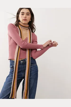 Miss Selfridge Long sleeve lace trim top in rose