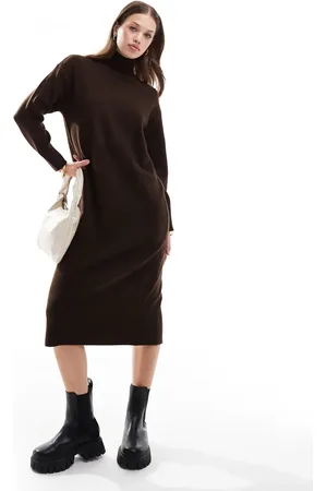 New Look Knitted stand neck midi dress in