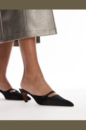 MANGO Satin heel with cross front in