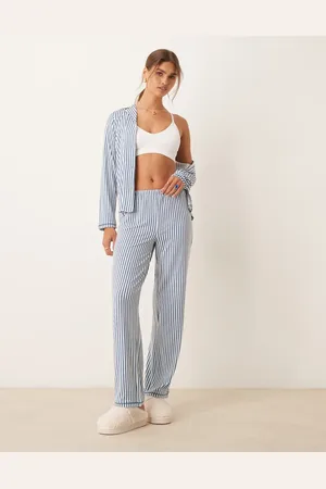 Urban Threads Long sleeve revere and trouser pyjama set in stripe