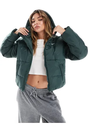 Nike Essential crop puffer in