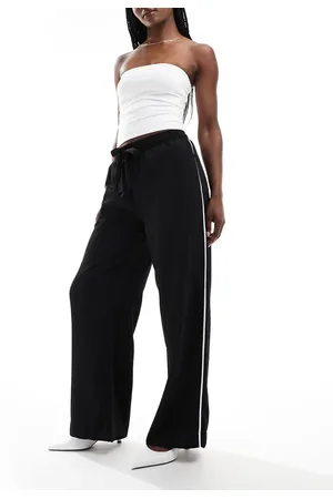 ASOS Pull on trousers with contrast piping in