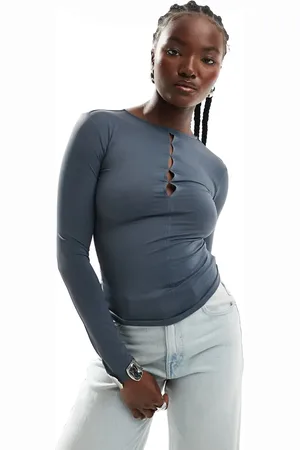 Pull&Bear Polyamide sculpt keyhole detail long sleeved top in petrol blue