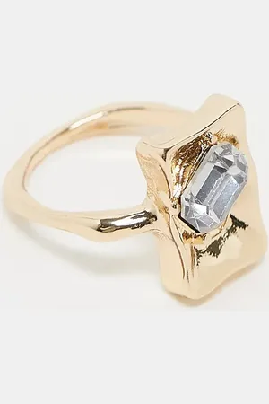 Reclaimed Pretty ring with stone
