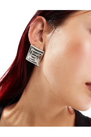 petit moments Verona statement stud earrings in