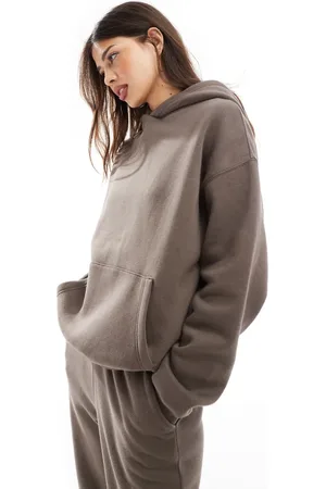 Cotton On Cotton On essential relaxed hoodie in dark truffle