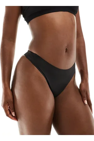 Modibodi Seamfree light absorbency period thong in