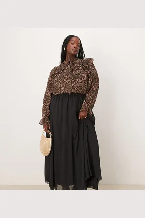 ASOS ASOS DESIGN Curve chiffon godet maxi skirt in