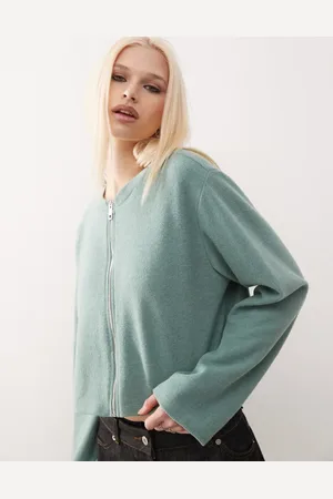 Reclaimed Super soft ribbed zip through top in sage
