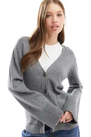 Cotton On Cotton On v neck cardigan with pockets in charcoal marle