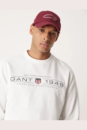 GANT 1949 shield chest logo sweatshirt in off