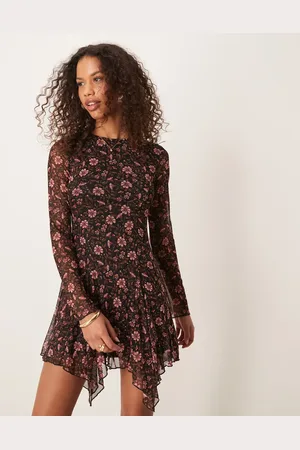 New Look Mesh long sleeve mini dress in ditsy print