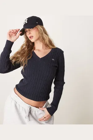 GANT Cotton cable knit v-neck jumper with logo in