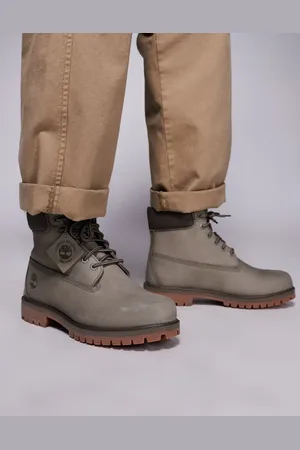 Timberland Premium 6 inch boots in olive nubuck