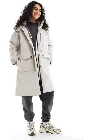 Barbour Kaylee insulated showerproof coat in cream