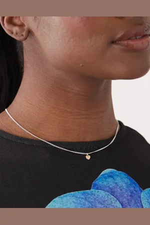 Monki Mini heart pendant necklace in