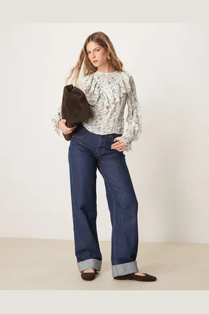 New Look Frill front blouse in ditsy floral