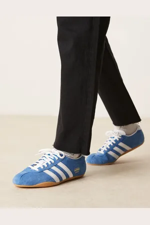 adidas Tokyo trainers in and white
