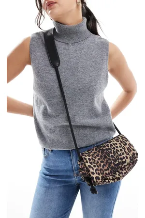 JJXX Padded crossbody bag in leopard print