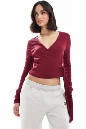 Miss Selfridge Wrap top in burgundy