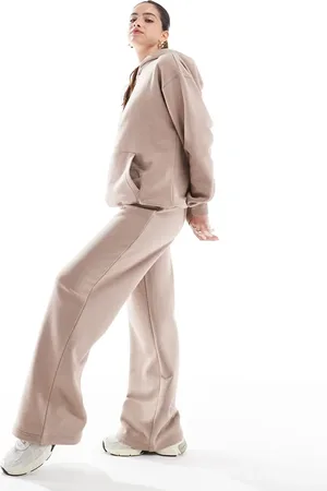 Cotton On Cotton On classic fleece wide leg sweatpant in mocha co-ord