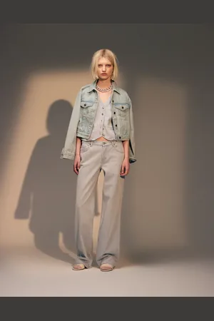 Topshop Ember low rise wide leg jean in ice