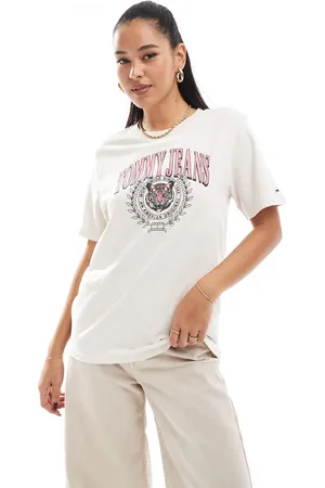 Tommy Hilfiger Tomme Jeans tiger varsity oversized t-shirt in oatmeal