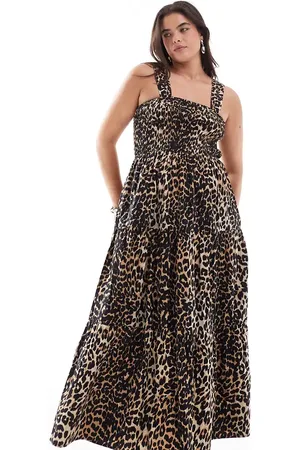 Esmée Exclusive beach dress in leopard print