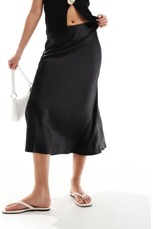 Y.A.S Satin midi skirt in