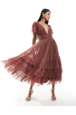 Lace & Beads Madison v neck tulle midi dress in rose
