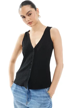 New Look Crinkle jersey button front waistcoat in