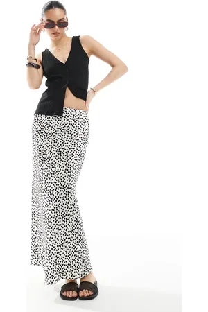 New Look Satin bias spot midi skirt in