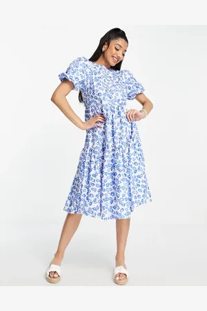 Glamorous Tiered midi smock dress in blue floral