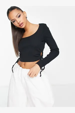 New Look Scoop neck cut out tie side detail in