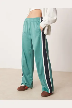 Abercrombie & Fitch Mid rise drawstring track pant in green