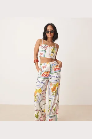 Forever New Linen trouser co-ord in postcard print