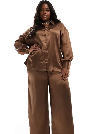 In The Style Satin trouser co-ord in mocha